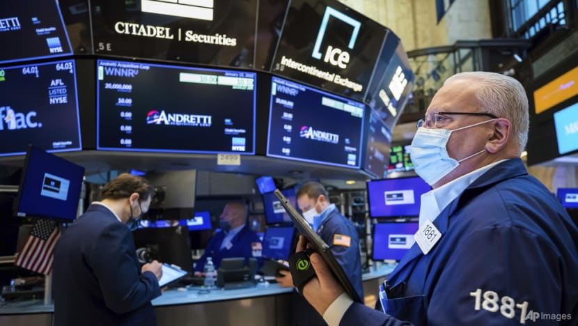 Commentary: Market calm shows war doesn’t mean volatility Commentary: Market calm shows war doesn’t mean volatility