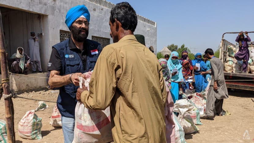 Mercy Relief provides relief items, free healthcare for mothers in flood-hit Pakistan