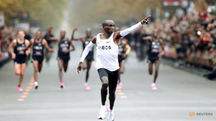 Commentary The rise of the super shoe and how endurance runners