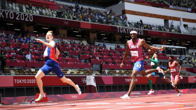 REVIEW-Olympics-Athletics-Amazing records, sprint shocks, but shoe tech clouds the glory REVIEW-Olympics-Athletics-Amazing records, sprint shocks, but shoe tech clouds the glory