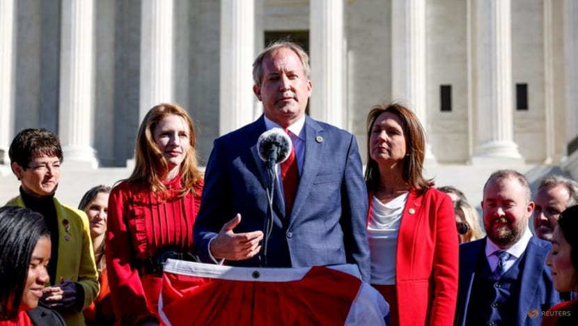 US Supreme Court leans toward allowing challenge to Texas abortion law US Supreme Court leans toward allowing challenge to Texas abortion law