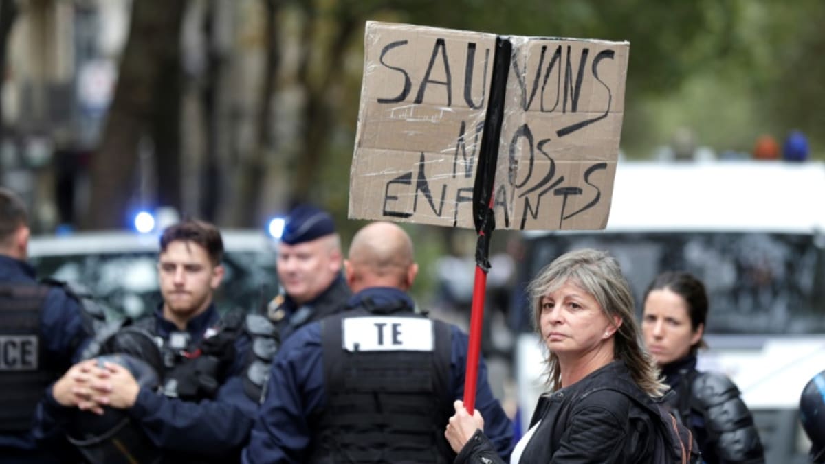 COVID-19: Demonstrasi anti-vaksin di Prancis pada akhir pekan keenam