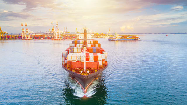 进口减少 美国贸易赤字收窄