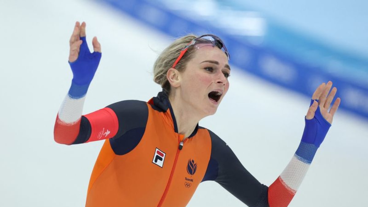Speed skating-Schouten wins gold with Olympic record in women's 3,000m ...