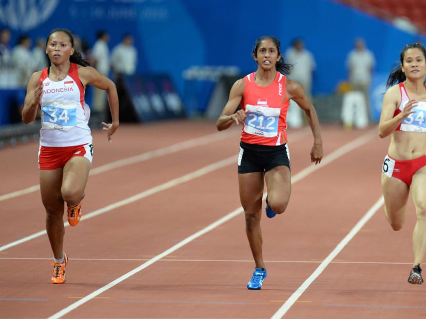 Singapore's Veronica Shanti Pereira in action during the Women's 100 Round 1 Heat 1/2 yesterday (June 9). Photo: SEA Games Organising Committee/Action Images via Reuters