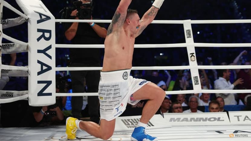 Usyk knocks out Dubois in nine after low blow controversy