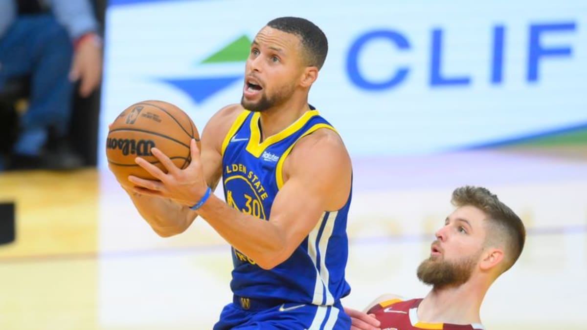 Roundup NBA: Stephen Curry mencetak 40 saat Warriors mengalahkan Cavs