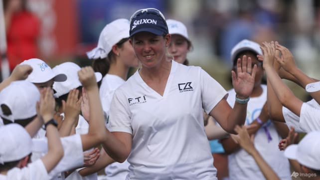 Australian Open organisers cut women's field in mixed-gender event
