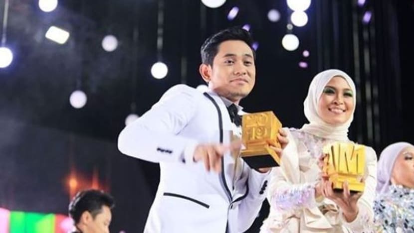 Khai Bahar, Siti Nordiana menang Anugerah Top Top Meletop