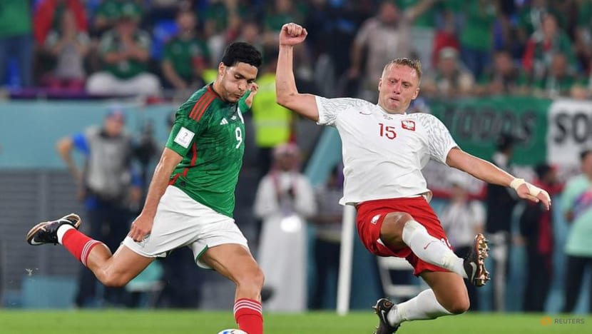 Lewandowski misses penalty as Poland draw 0-0 with Mexico at World Cup Lewandowski misses penalty as Poland draw 0-0 with Mexico at World Cup