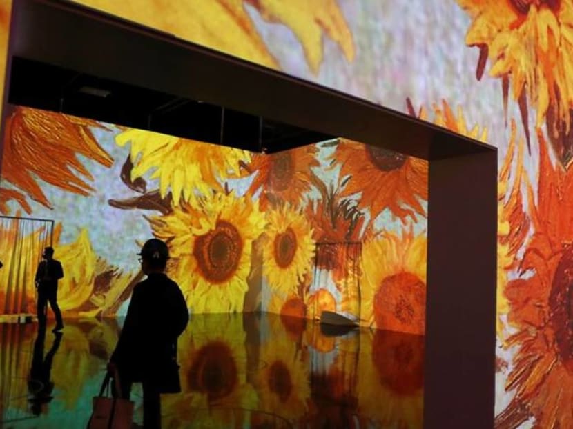 'It's magic': Tour of 'Immersive Van Gogh' exhibit dazzles spectators 'It's magic': Tour of 'Immersive Van Gogh' exhibit dazzles spectators