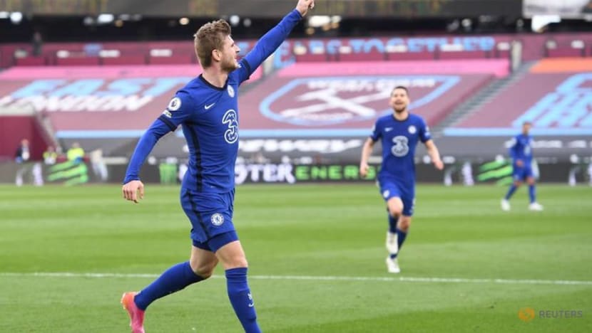Soccer-Werner seals crucial win for Chelsea at West Ham Soccer-Werner seals crucial win for Chelsea at West Ham