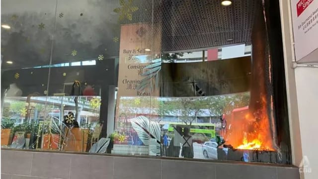 牛车水唐城坊名牌包店发生火患