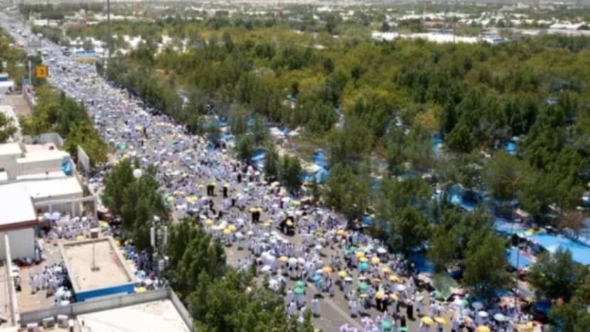 Majlis bandaran Makkah luluskan 195 penyedia makanan bagi Haji 2022 Majlis bandaran Makkah luluskan 195 penyedia makanan bagi Haji 2022