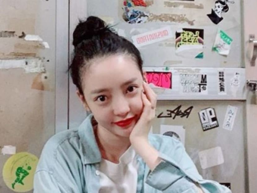 Celebrities, fans mourn the death of K-pop singer Goo Hara Celebrities, fans mourn the death of K-pop singer Goo Hara