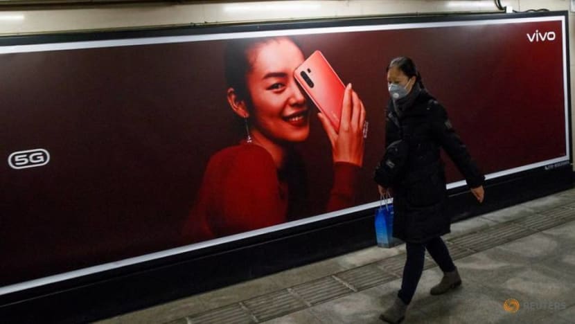 Commentary: No, 5G radiation doesn’t cause or spread the coronavirus Commentary: No, 5G radiation doesn’t cause or spread the coronavirus