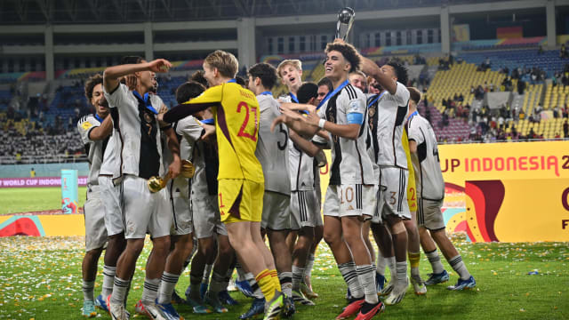 德国U17成首支同年赢得世界杯和欧锦赛冠军球队