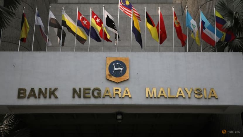 Recent ringgit weakness due to global cues, not local economy - Malaysia central bank