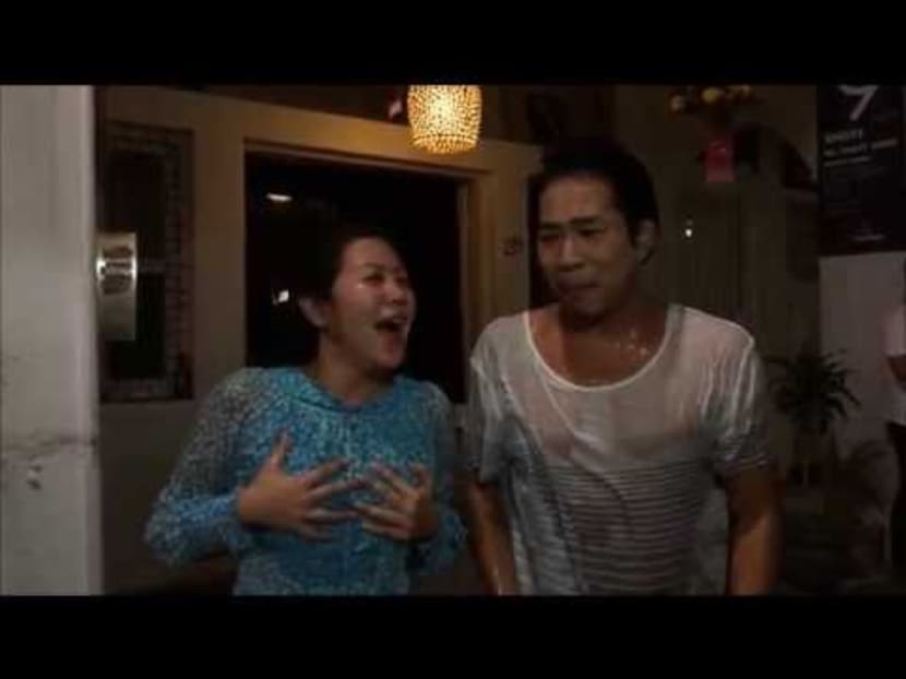 Chua Enlai and TODAY's Flick Chick Genevieve take the #ALSIceBucketChallenge