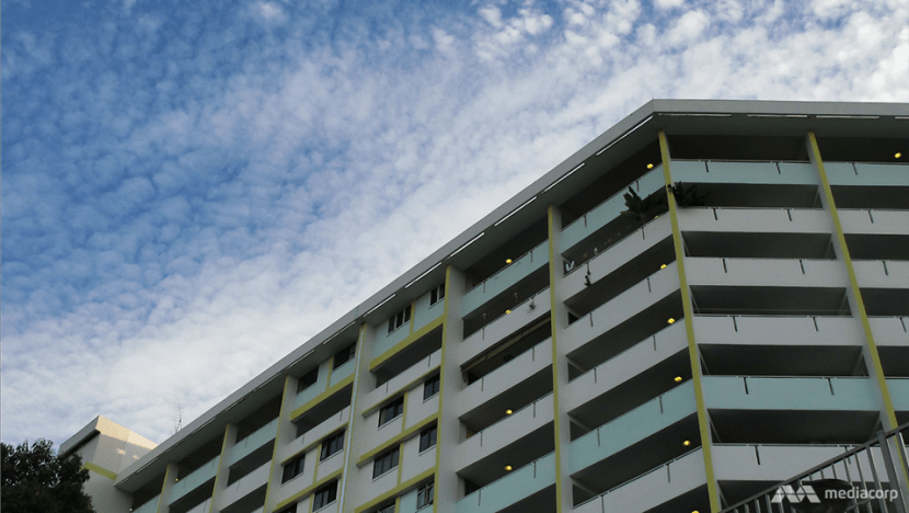 900,000 HDB households to get utilities rebate in October 900,000 HDB households to get utilities rebate in October