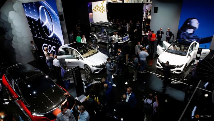 Tiny chips cast big shadow over Munich car show Tiny chips cast big shadow over Munich car show