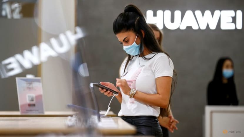 Huawei will return to smartphone 'throne' despite crippling sanctions, chairman says Huawei will return to smartphone 'throne' despite crippling sanctions, chairman says