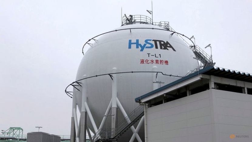 Hydrogen may help wean telecoms off emissions-intensive power for remote infrastructure Hydrogen may help wean telecoms off emissions-intensive power for remote infrastructure