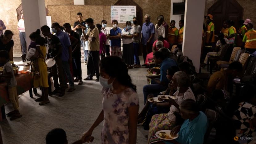 Soup kitchens feed Sri Lanka's poor amid bleak economic crisis Soup kitchens feed Sri Lanka's poor amid bleak economic crisis