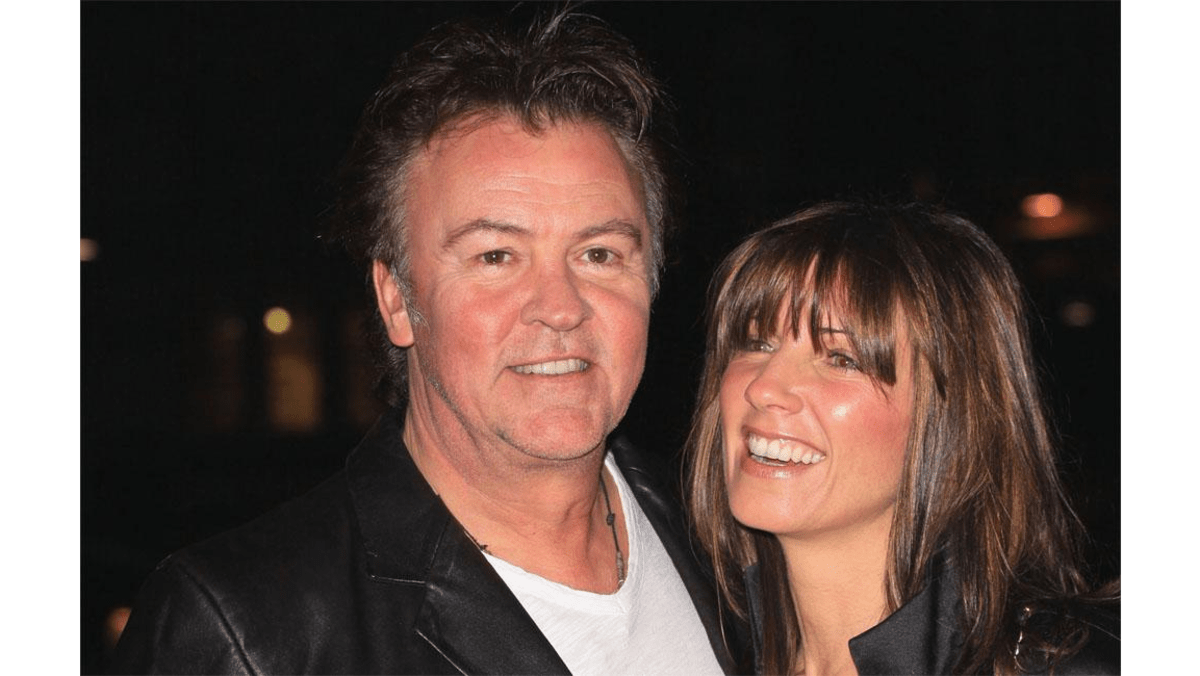 Paul Young hopes tour will heal his grieving heart 8days