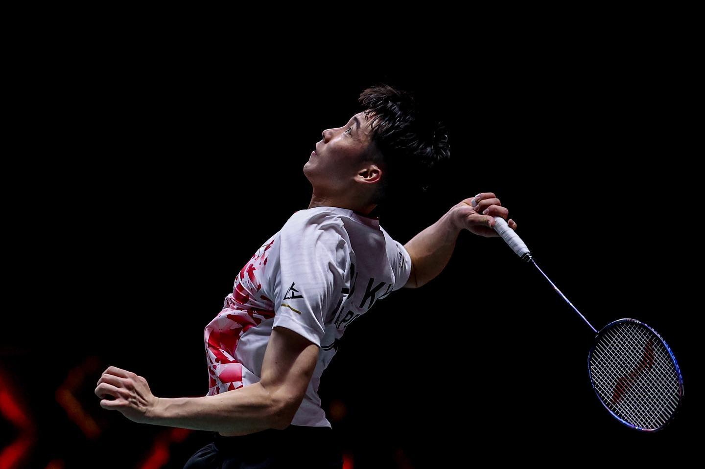Singapores Loh Kean Yew wins first match at badminton World Tour Finals