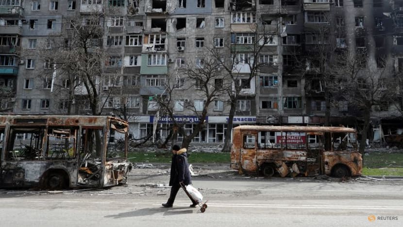 Ukraine appeals over worsening conditions in 'medieval ghetto' Mariupol 