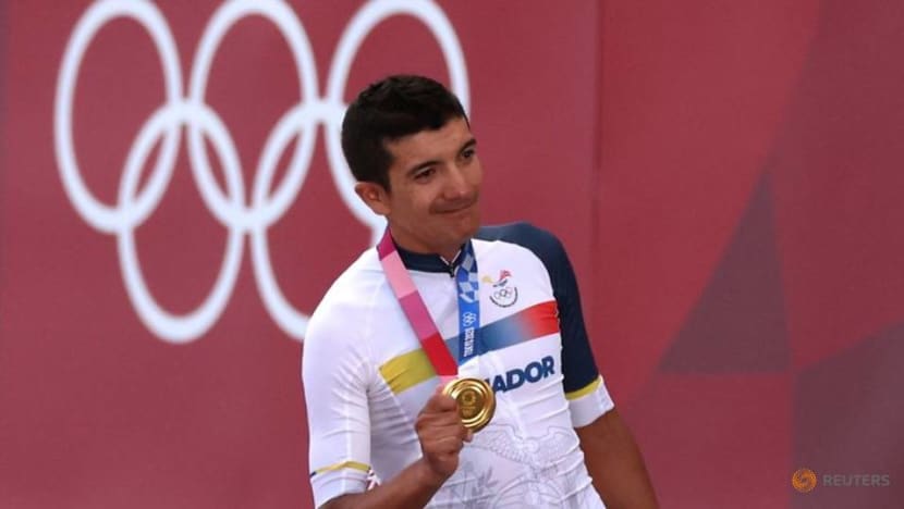 Cycling-Volcano training sends Ecuador's Carapaz on path to gold