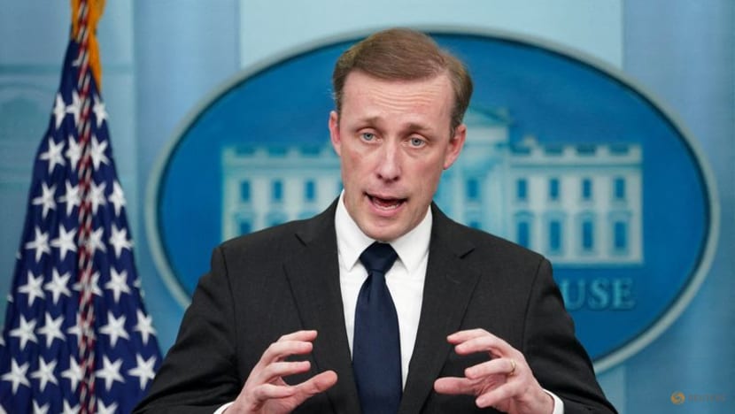 White House urges Congress to pass bill giving Commerce secretary power to ban TikTok White House urges Congress to pass bill giving Commerce secretary power to ban TikTok