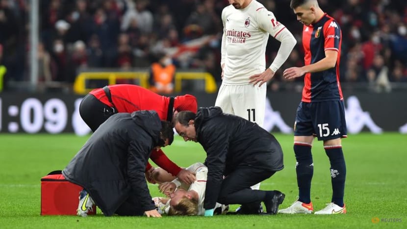 Milan defender Kjaer out for six months after knee surgery