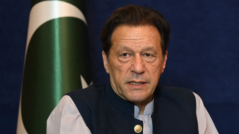 Mantan PM Pakistan Imran Khan mahu minta mahkamah hentikan waran tangkap 
