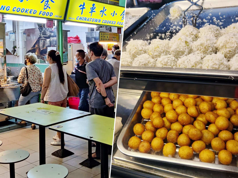 8 For $1 Sweet Potato Ball Hawker Stall So In Demand, It Sells Out By 9.30am