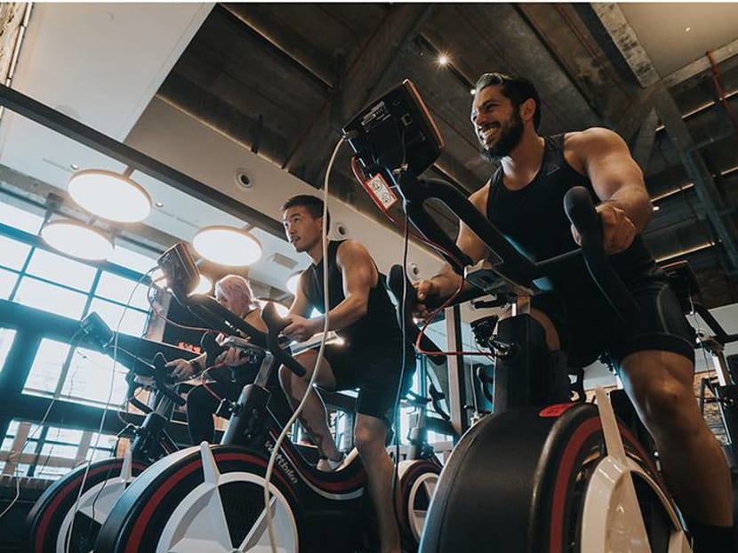 Think small: To supercharge your workout, try a small group class Think small: To supercharge your workout, try a small group class