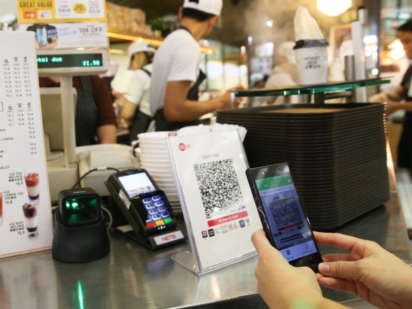 GrabPay, Singtel Dash, Liquid Pay customers can now use PayNow to transfer funds between accounts, e-wallets GrabPay, Singtel Dash, Liquid Pay customers can now use PayNow to transfer funds between accounts, e-wallets
