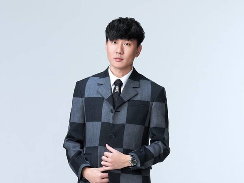 Mandopop star JJ Lin sues Weibo user for several allegations made last year