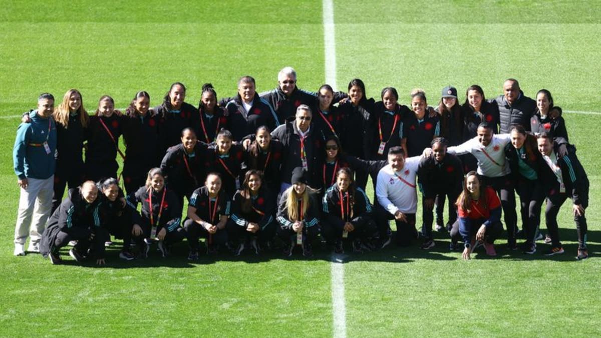 Colombia playing for all the Americas against England – coach