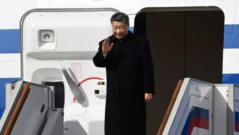 Presiden China Xi Jinping tiba di Rusia bagi rundingan dengan Presiden Putin Presiden China Xi Jinping tiba di Rusia bagi rundingan dengan Presiden Putin