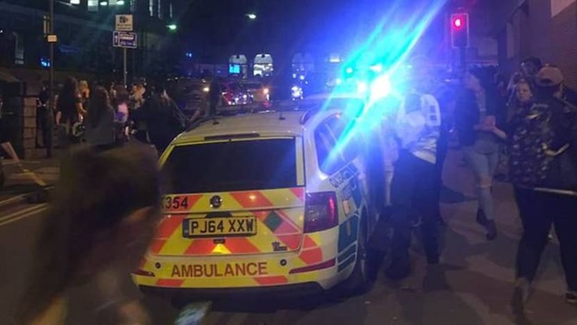 19 maut, 50 cedera dalam 'insiden pengganas' di konsert Ariana Grande di Manchester Arena