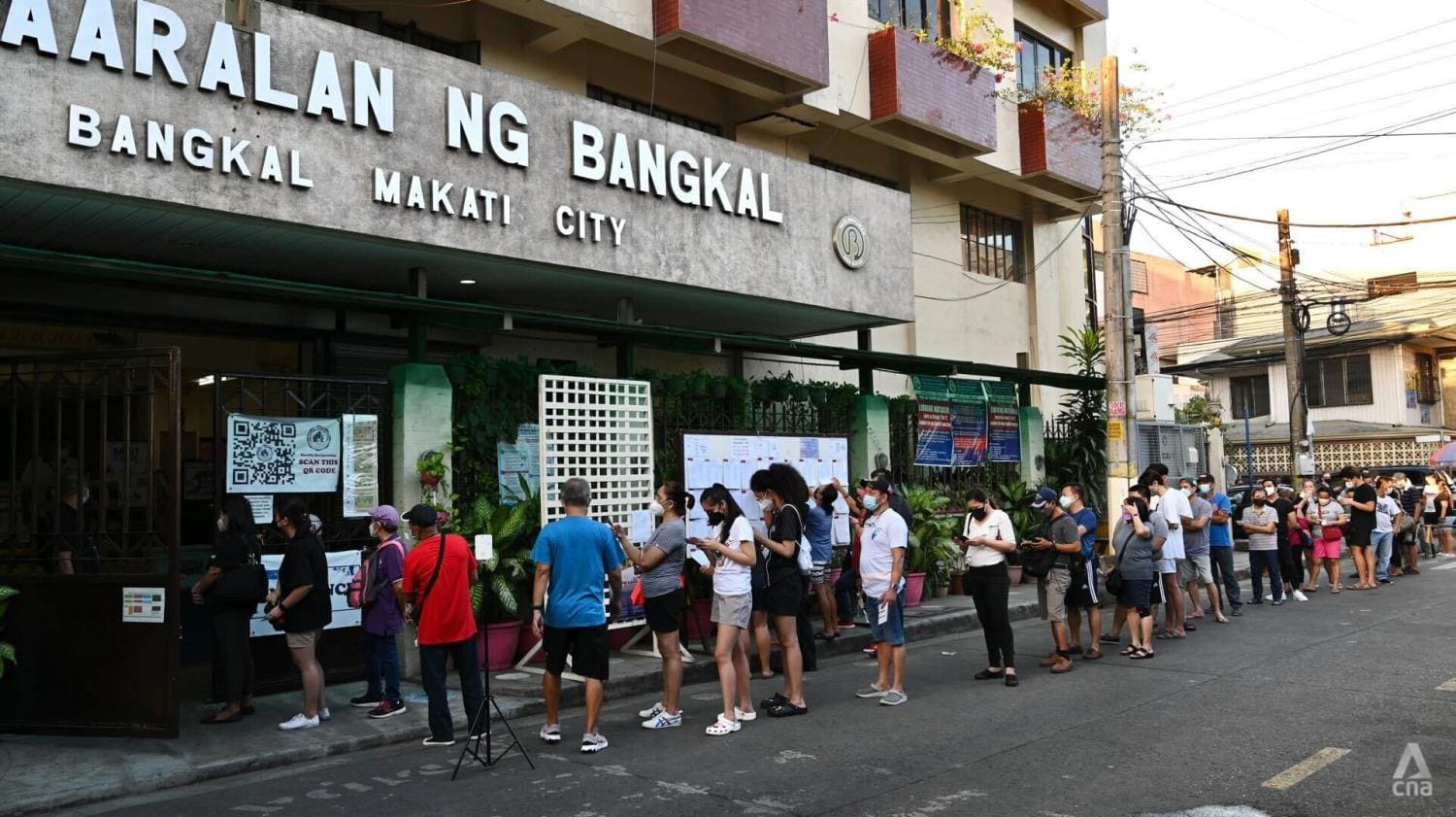 Millions of Filipinos to cast their votes as polls open for Philippine elections Millions of Filipinos to cast their votes as polls open for Philippine elections