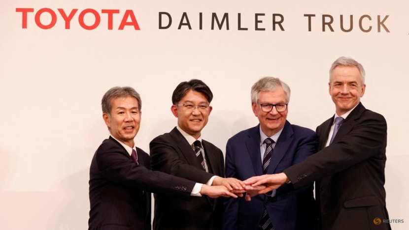 Daimler CEO: Toyota truck deal will make us less dependent on Chinese market 