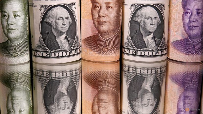 IMF lifts weighting of dollar, Chinese yuan in SDR basket