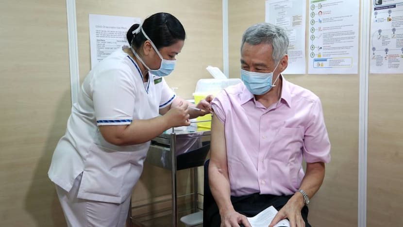 PM Lee receives second dose of Pfizer-BioNTech COVID-19 vaccine PM Lee receives second dose of Pfizer-BioNTech COVID-19 vaccine