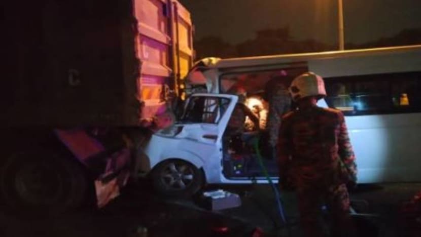 Malaysia highway accident kills 1; Japanese shuttler Kento Momota among 4 others injured Malaysia highway accident kills 1; Japanese shuttler Kento Momota among 4 others injured