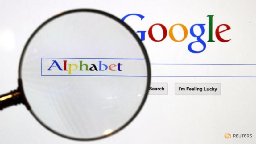 Google pledges to work with UK regulator in plan to remove browser cookies Google pledges to work with UK regulator in plan to remove browser cookies