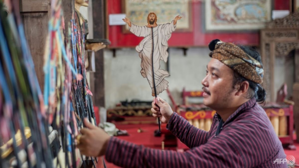 Masyarakat Indonesia menceritakan kisah Yesus melalui wayang kulit