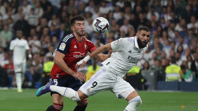 Benzema misses late penalty as Real Madrid held by Osasuna